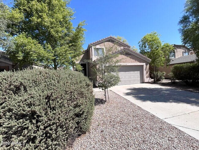 Building Photo - 3174 W Carlos Ln