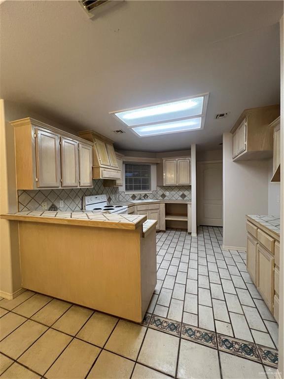 Building Photo - 136 San Jacinto St