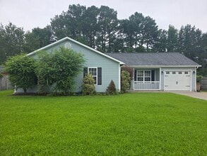 Building Photo - 212 Quarter Horse Ln