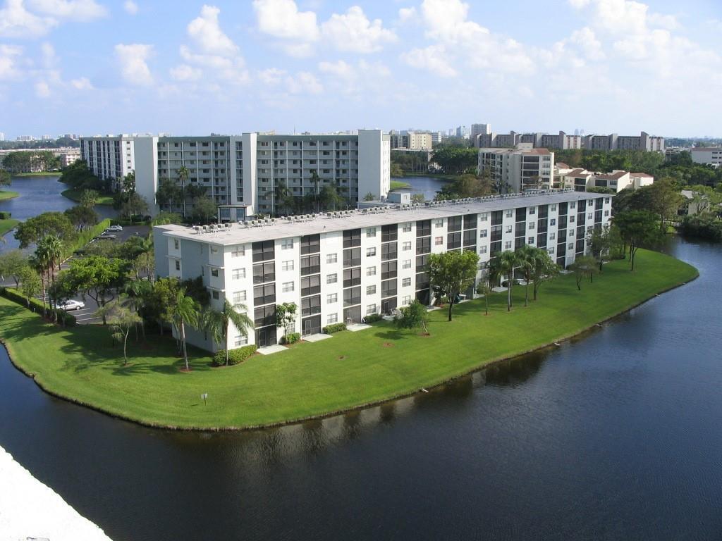 Foto del edificio - 2236 N Cypress Bend Dr