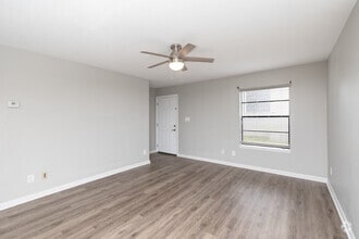 Interior Photo - The Emory