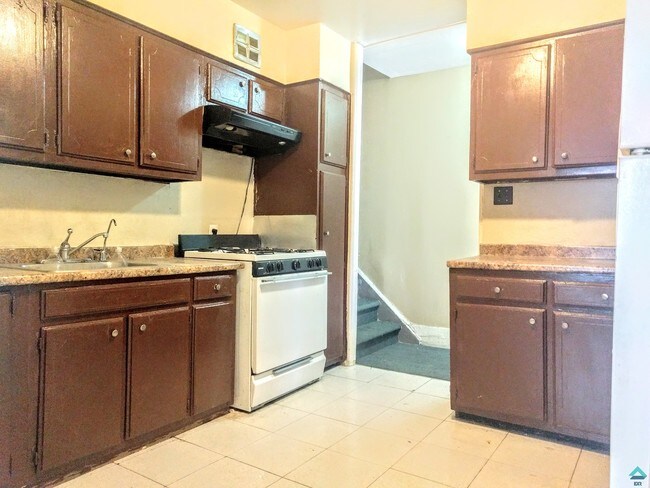 Foto del edificio - 14905 88th St
