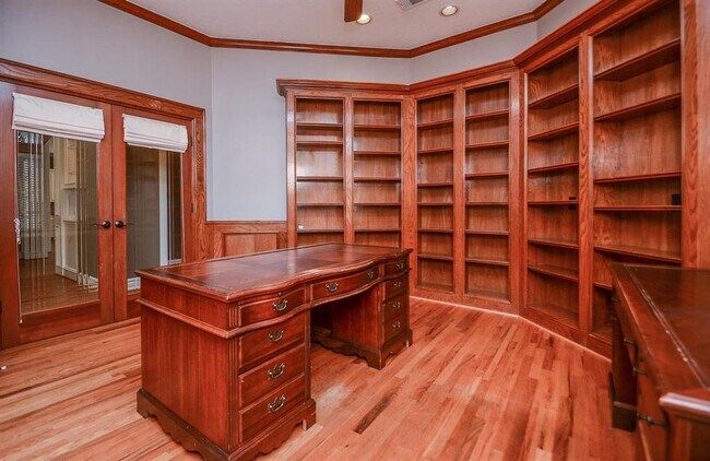 Building Photo - 13707 Cypress Pond Cir