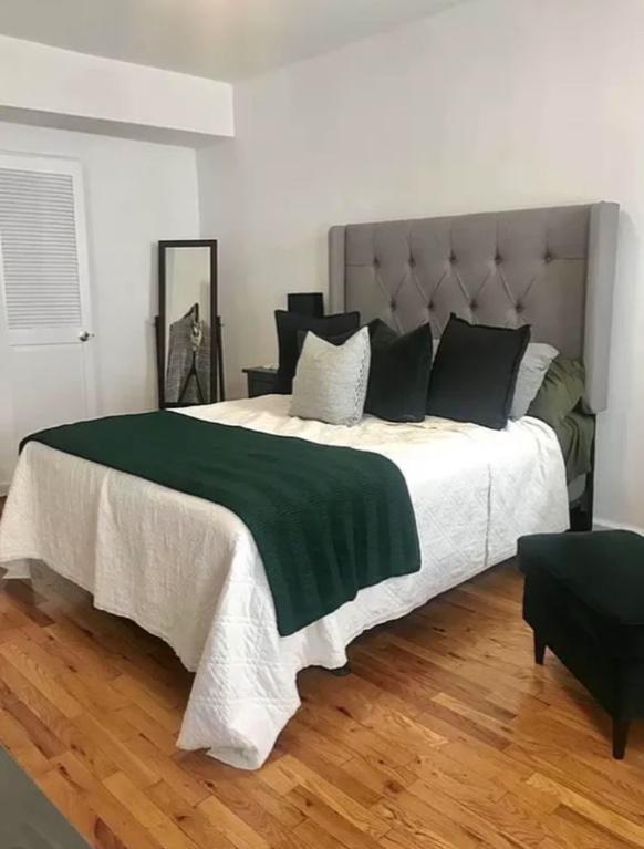 Building Photo - 1 bedroom in New York NY 10128