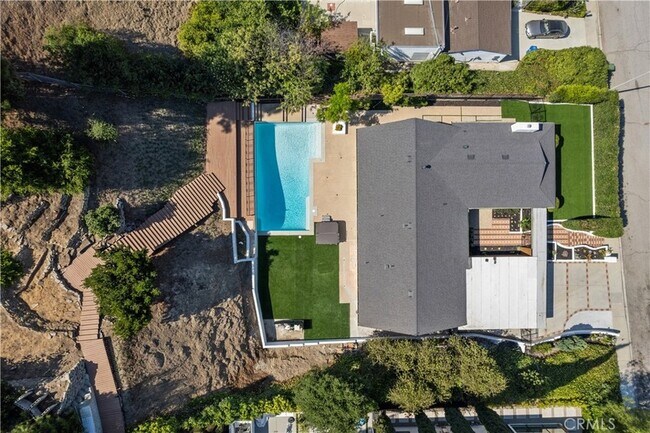 Foto del edificio - 3643 Terrace View Drive