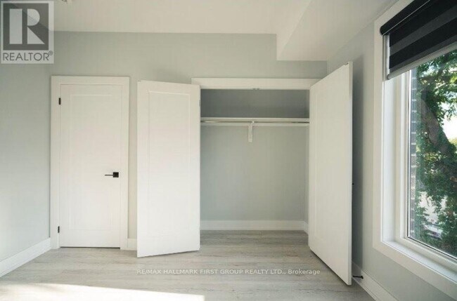 Photo du bâtiment - 180 Prince St