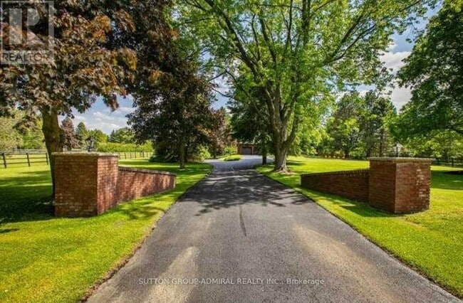 Building Photo - 2881 Doane Rd