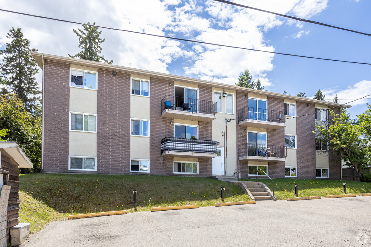 Photo du bâtiment - Pinnacle Ridge Apartments