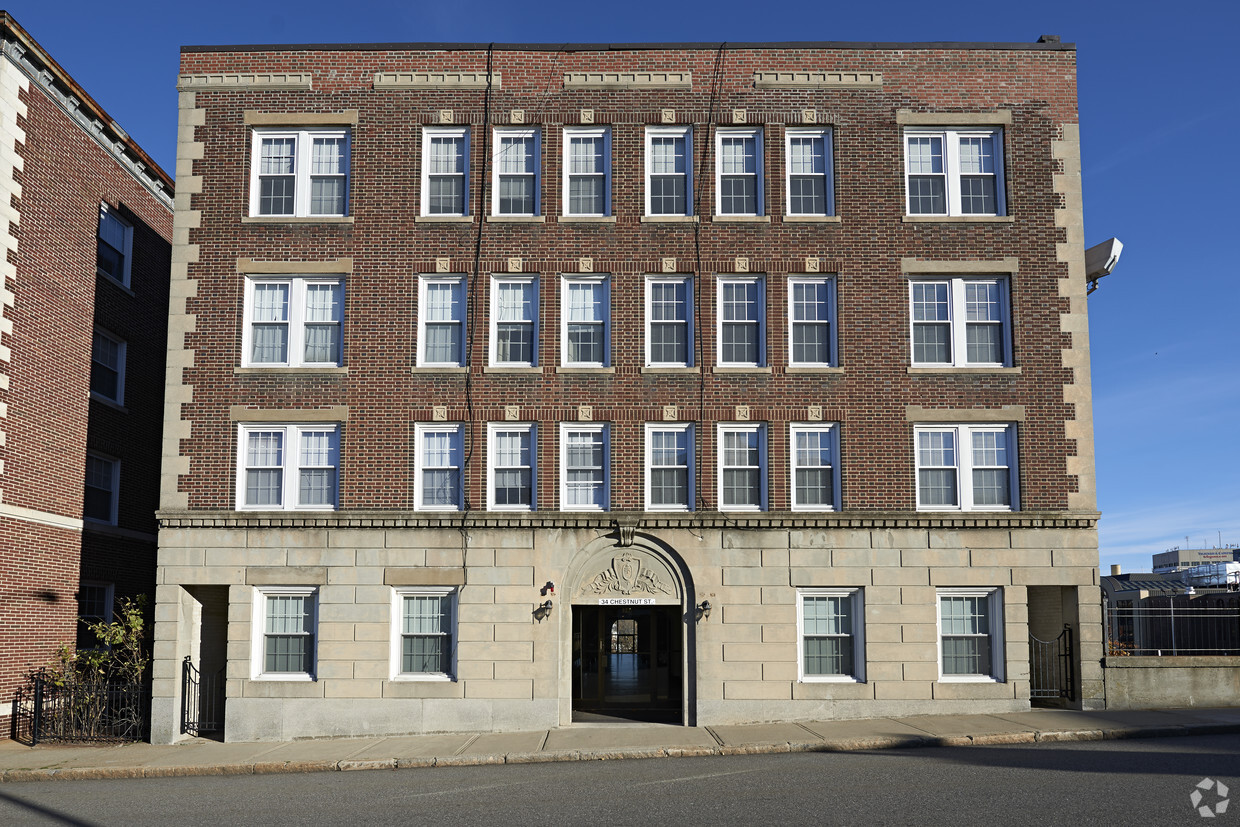 Building Photo - The Chestnut Street Apartments