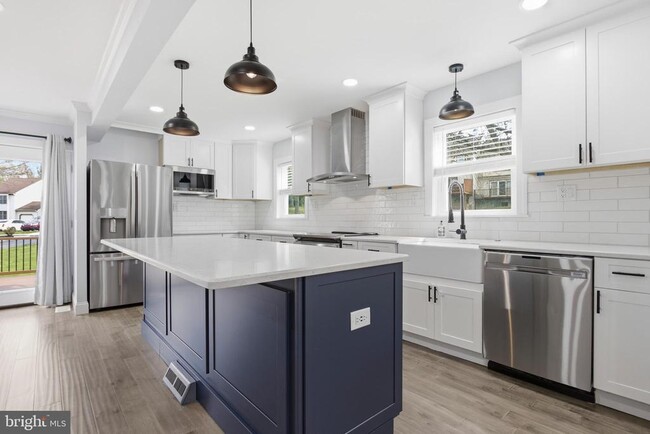 Building Photo - 51 Potter Ct