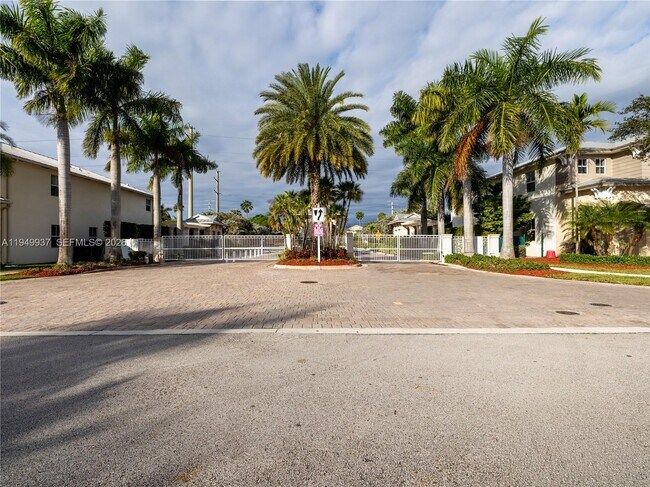 Foto del edificio - 7010 NW 106th Ave