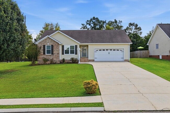 Photo - 192 Gladstone Drive House