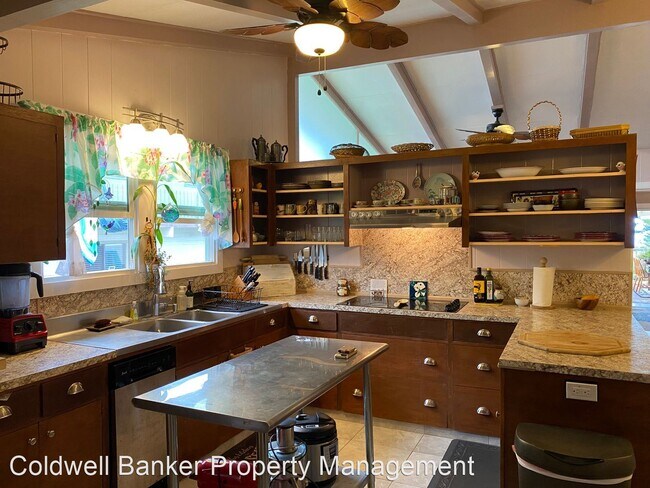 Foto del edificio - 3 br, 3 bath House - 145 Terrace Circle