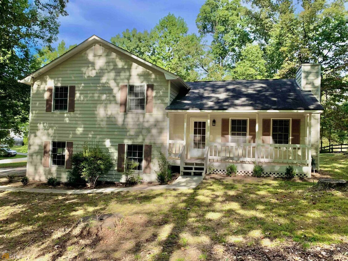 4500 Branchwood Ct, Loganville, GA 30052 House Rental in Loganville