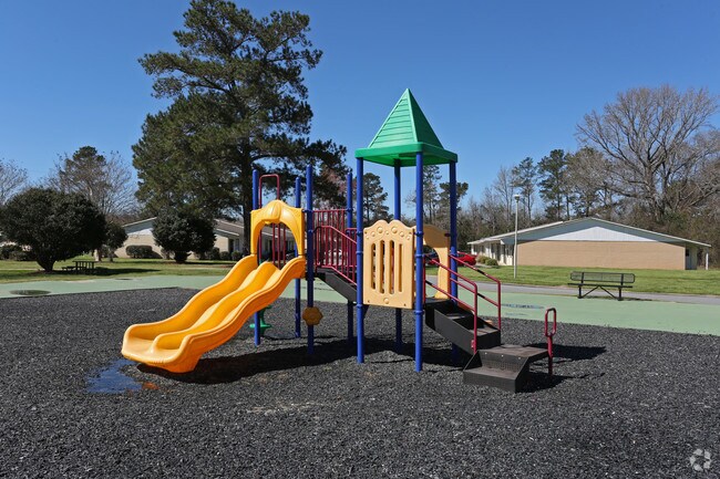 Área de juegos para niños - Oakview Apartments