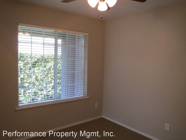 Foto del edificio - 2 br, 2 bath House - 2858 Anton Avenue