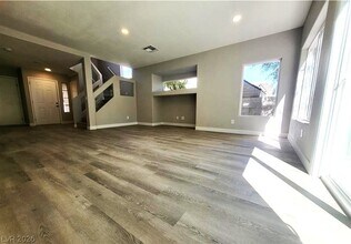 Building Photo - 10208 Grecian Laurel Ct
