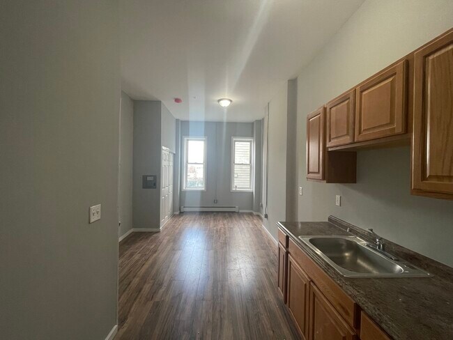 Foto del edificio - 1511 Summit Ave