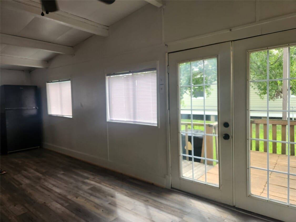 Building Photo - 4439 13th St