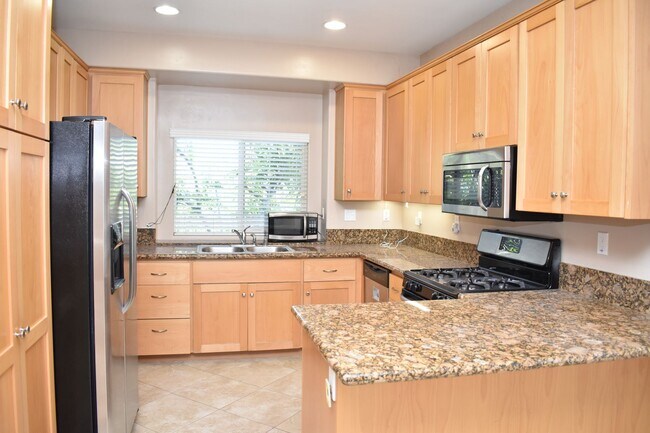 Foto del edificio - 1341 Green Field Drive