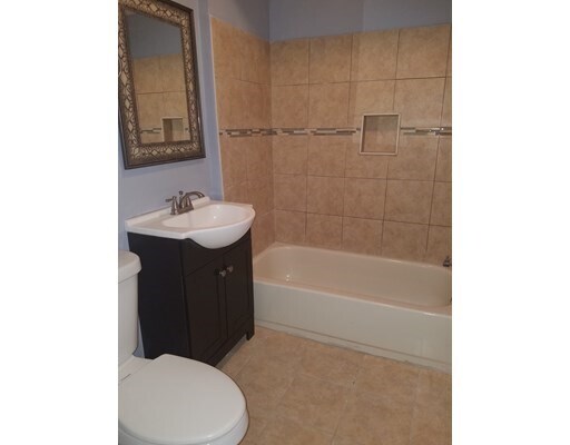 Foto del edificio - 134 Bartlett