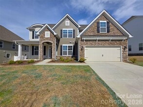 Building Photo - 2216 Skybrook Oaks Dr