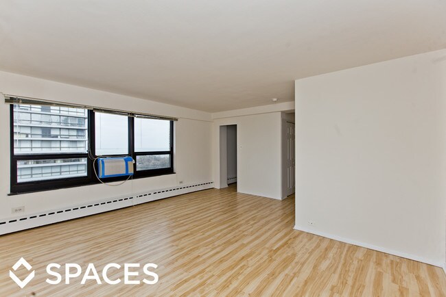 Foto del edificio - 350 W Oakdale Ave