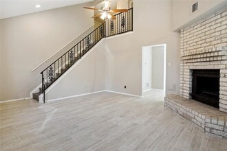Building Photo - 9414 Crystal Cove Cir
