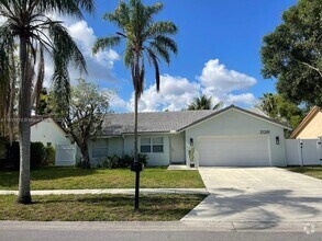 Building Photo - 21281 Hazelwood Ln