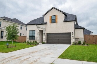 Building Photo - 3811 Hermitage Dr