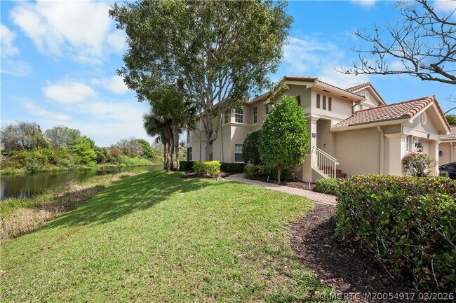 Foto del edificio - 691 SW Glen Crest Way