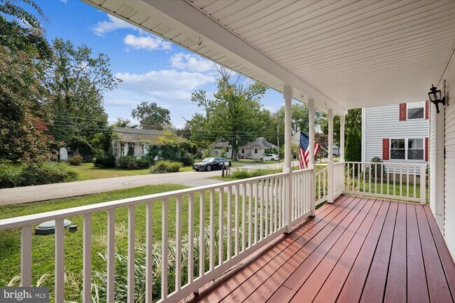Foto del edificio - 1623 Chesapeake Ln