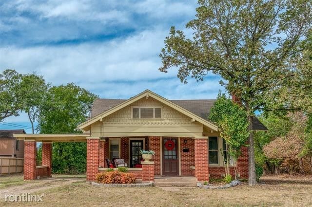 Primary Photo - 2 br, 1 bath House - 613 N Grand Avenue