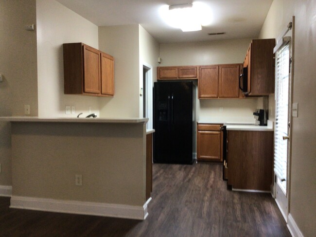 Building Photo - 12418 Winget Rd