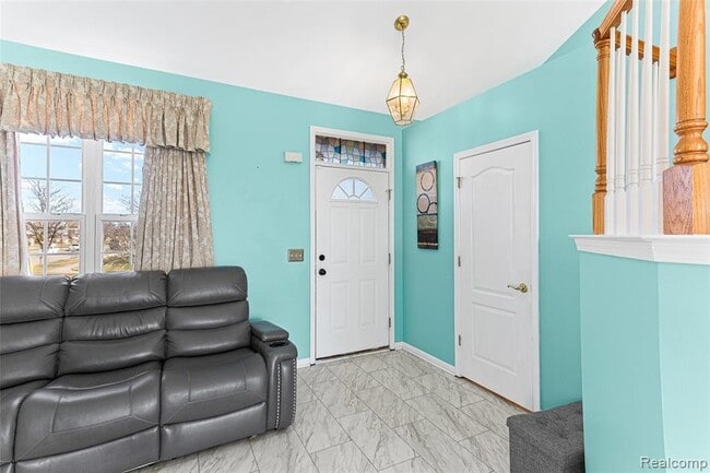 Foto del edificio - 30575 Hogan Ln