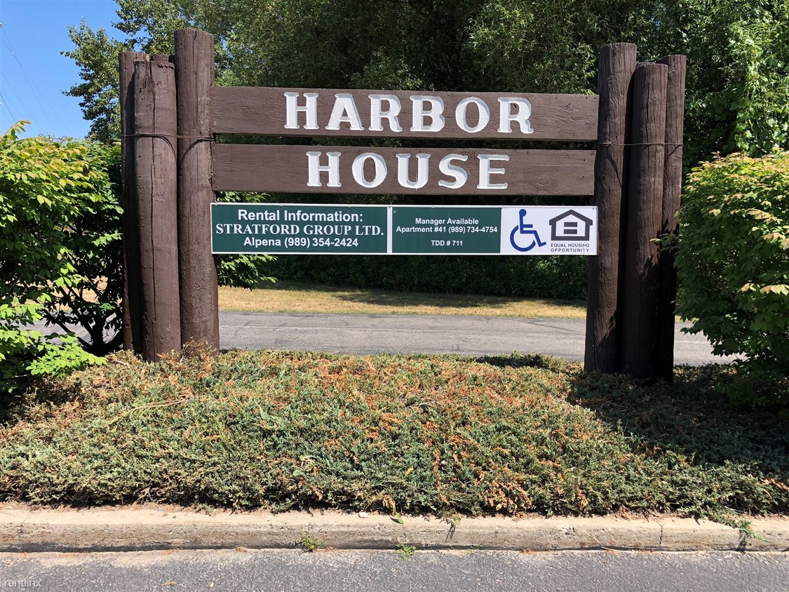 HH1 - Harbor House Apartments