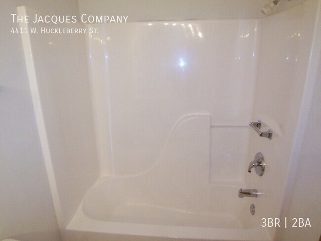 Foto del edificio - 4411 W Huckleberry St