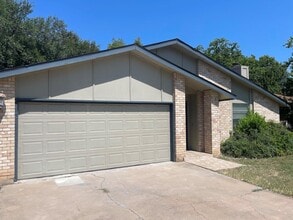 Building Photo - 11914 Swan Dr