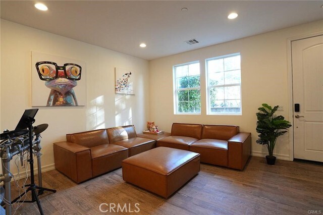 Foto del edificio - 2908 E Via Fiano