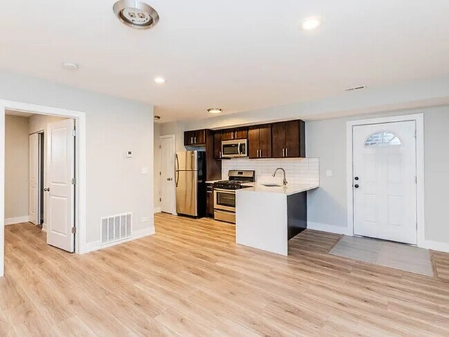 Foto del edificio - 2223 W 21st St