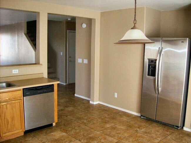 Foto del edificio - 2333 E Meadow Lark Way