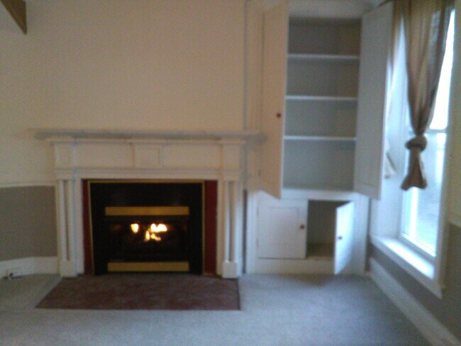 Building Photo - 111 S Morton Ave