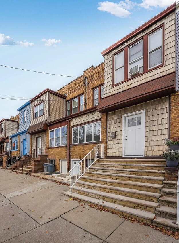 Primary Photo - 1267A John F. Kennedy Blvd