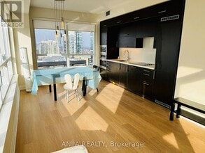 Building Photo - 2 Anndale Dr