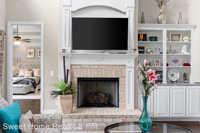 Foto del edificio - 4 br, 3.5 bath House - 320 South Stonecrop