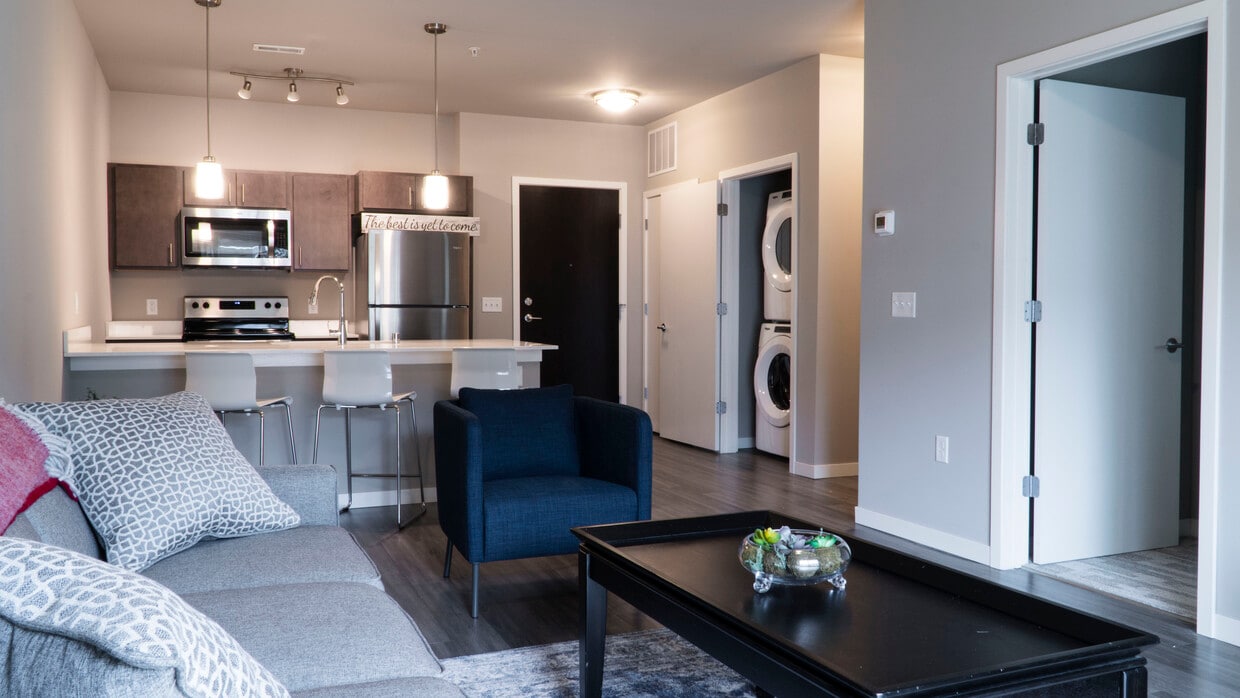 Breeze Terrace Apartments in Pleasant Prairie, WI