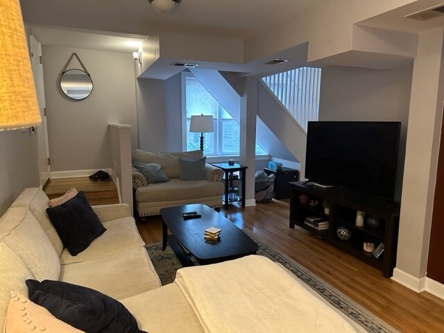 Foto del edificio - 1442 W Roscoe St