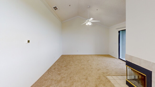 Interior Photo - Inlet Bay at Gateway