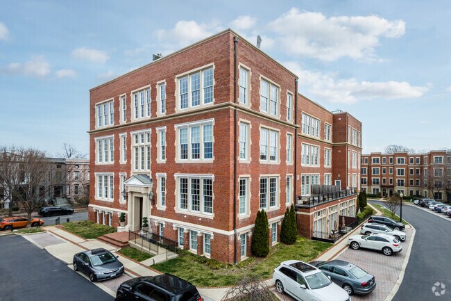 Bryan School Lofts