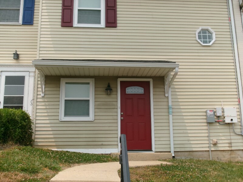 857 Lucilla Ct, Lancaster, PA 17603 Townhome Rentals in Lancaster PA